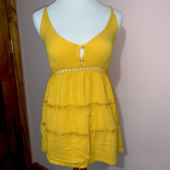 Yellow Sundress from Zaful - Picture 1 of 3